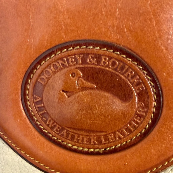 Dooney & Bourke All Weather leather Vintage Satchel Crossbody Handbag - Picture 8 of 16